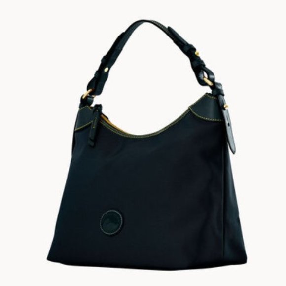 Borsa A Tracolla Dooney & Bourke Erica In Nylon Grande, Impermeabile, Con Tracolla Staccabile, 30,5x17,8x22,9 Cm